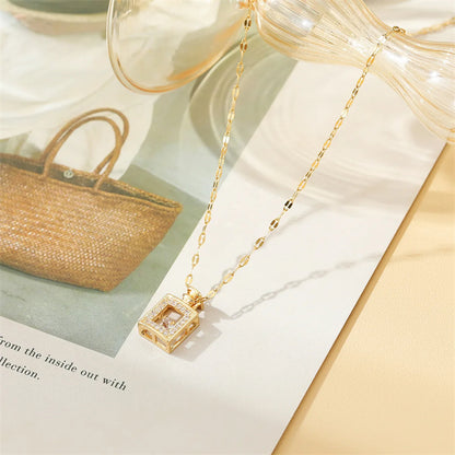 Parfum Éternel Necklace