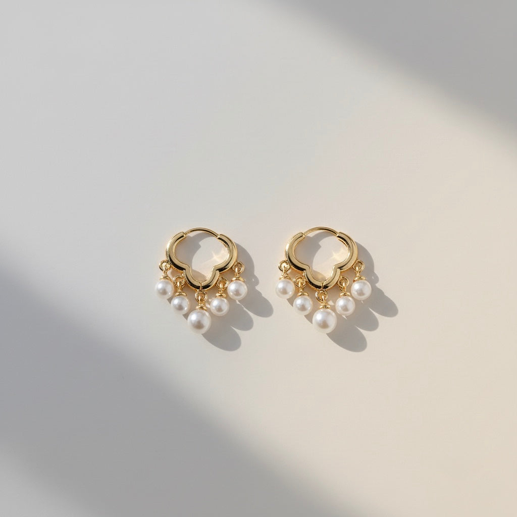 Éclat Nuage Pearl Hoops