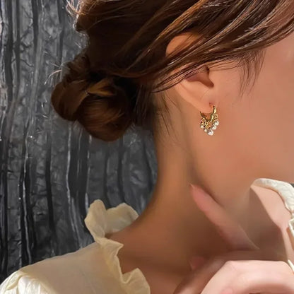 Éclat Nuage Pearl Hoops