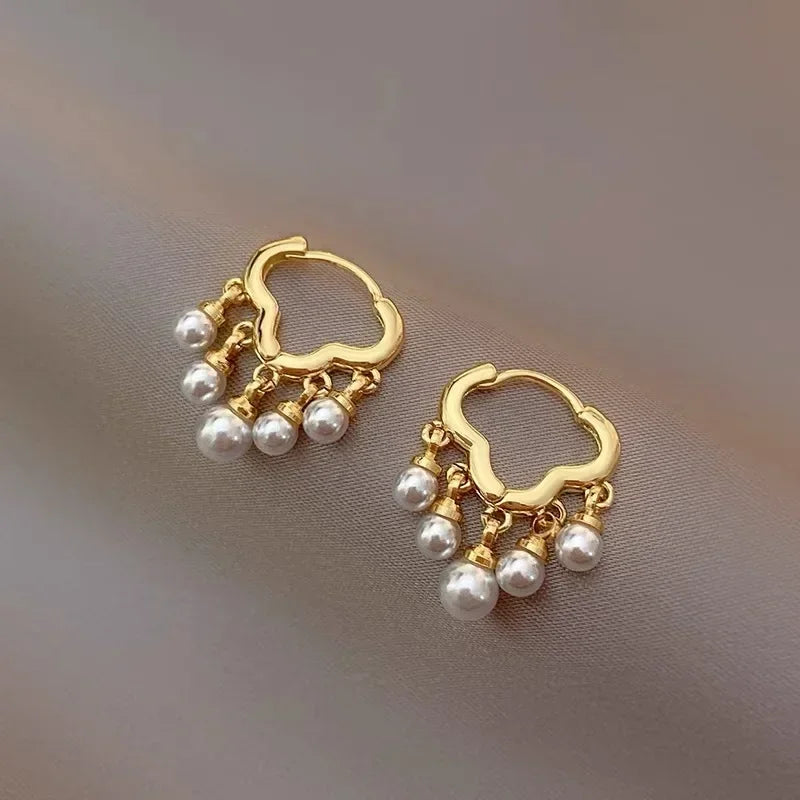 Éclat Nuage Pearl Hoops